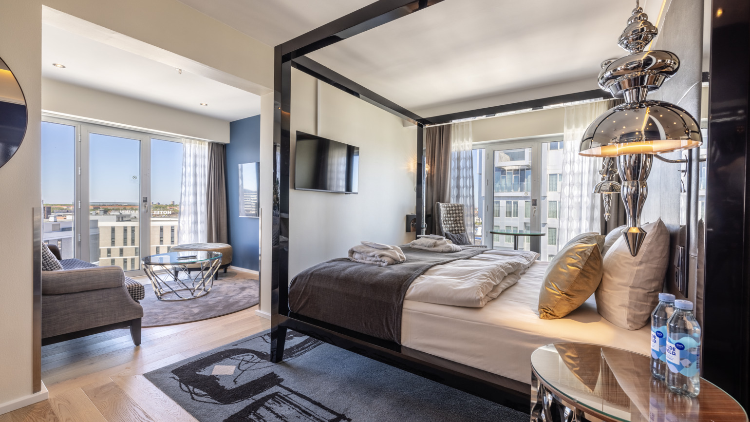 Modern guest room at Tivoli Hotel & Congress Center
